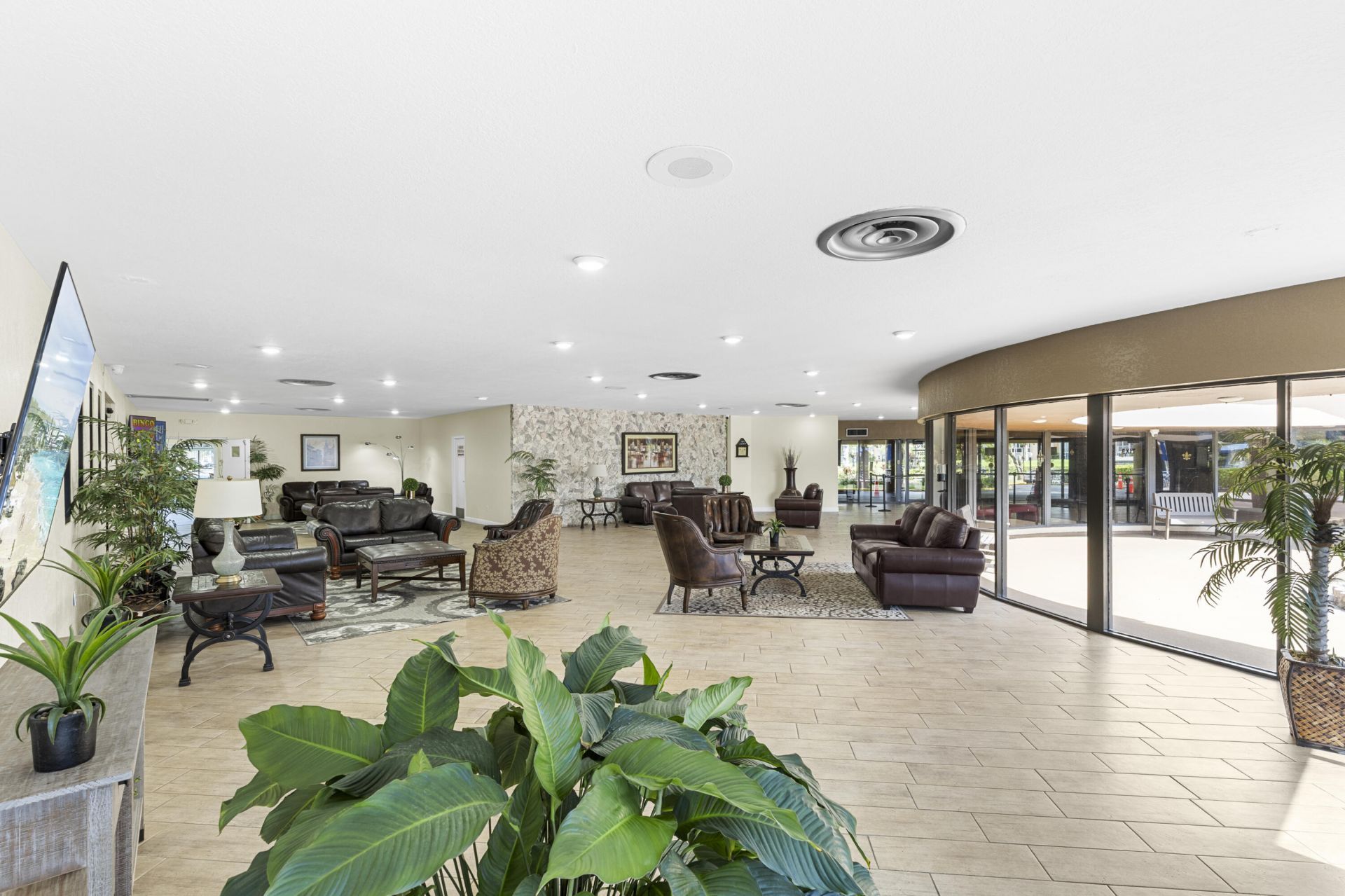 9861 Sunrise Lakes Boulevard, Unit 101, Sunrise, FL 33322 Photo
