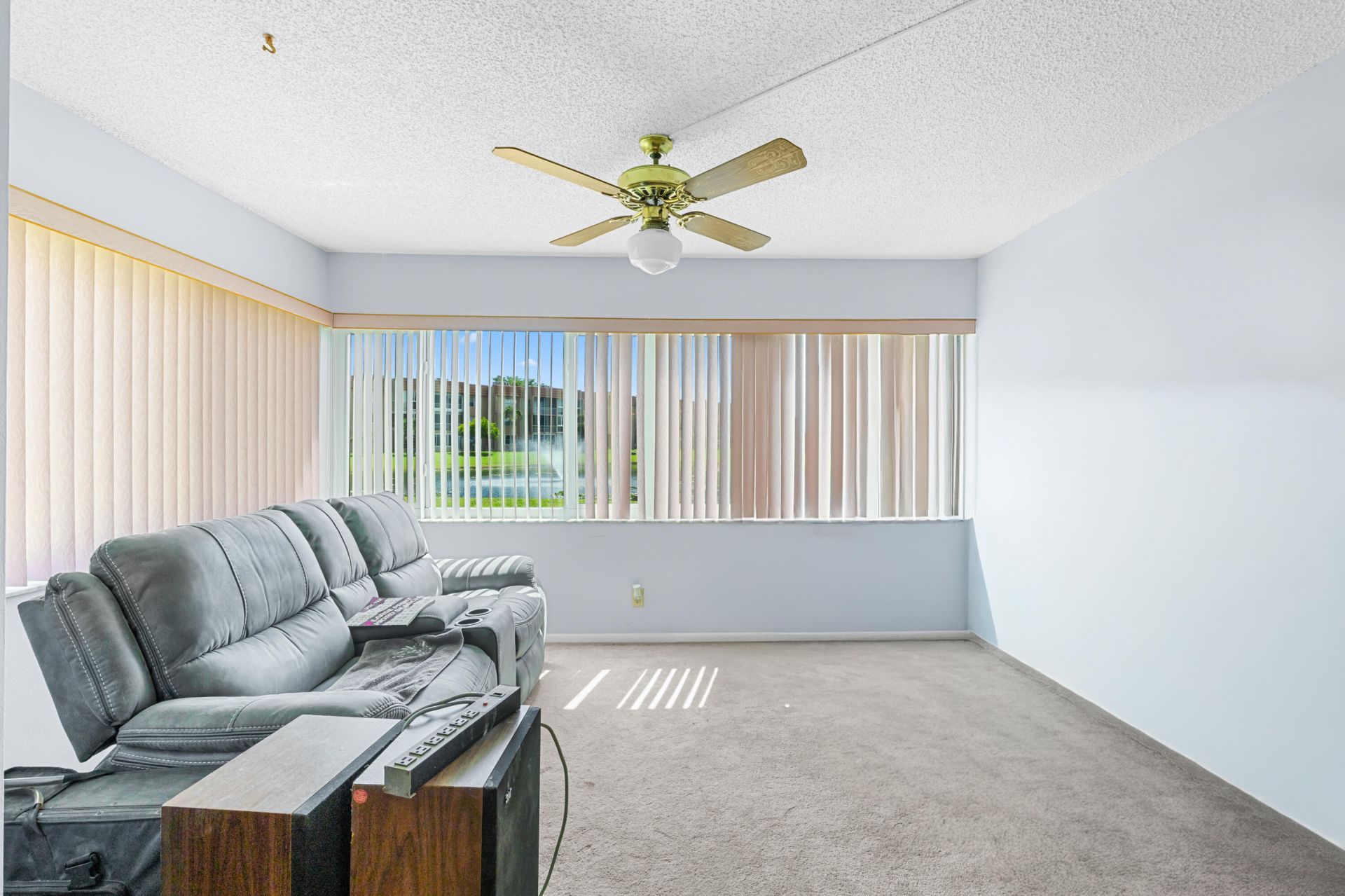 9861 Sunrise Lakes Boulevard, Unit 101, Sunrise, FL 33322 Photo