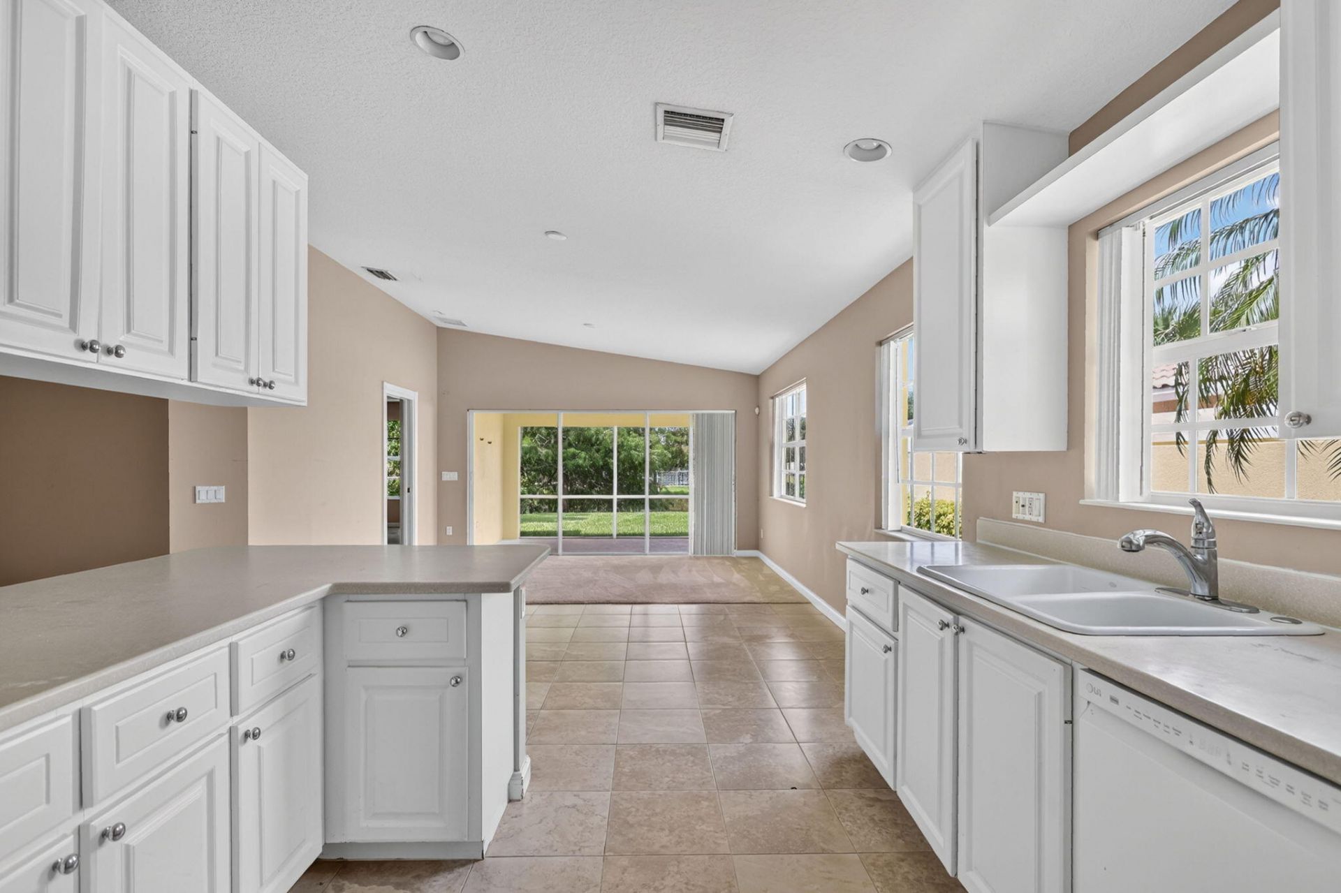 12140 SW Elsinore Drive, Port Saint Lucie, FL 34987 Photo