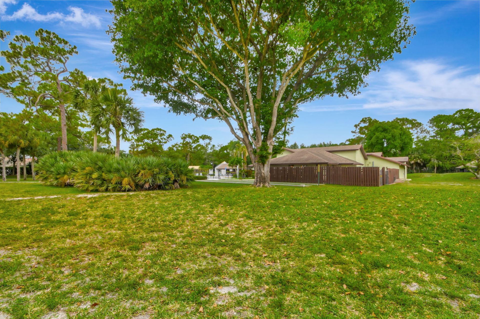 494 Iron Forge Court, Royal Palm Beach, FL 33411 Photo