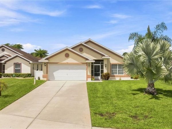 8340 Gassner WAY, LEHIGH ACRES, FL 33972