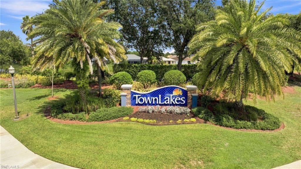8340 Gassner Way, Lehigh Acres, FL 33972 Photo