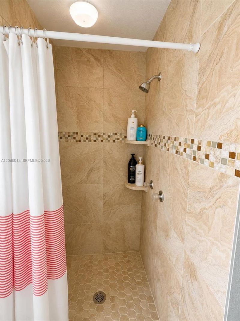 4910 SW 16th St, Fort Lauderdale, FL 33317 Photo