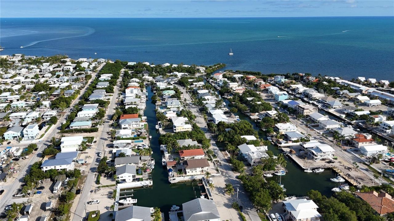 147 Ocean Shores Dr, Key Largo, FL 33037 Photo