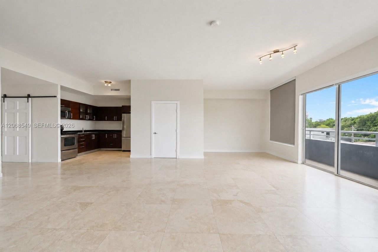 3250 Grand Ave, Unit 406, Miami, FL 33133 Photo