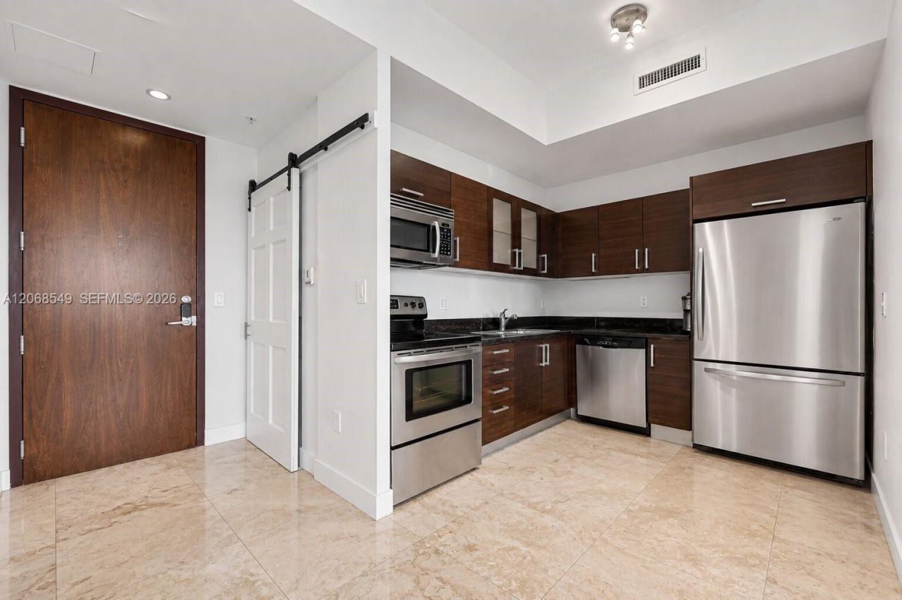 3250 Grand Ave, Unit 406, Miami, FL 33133 Photo