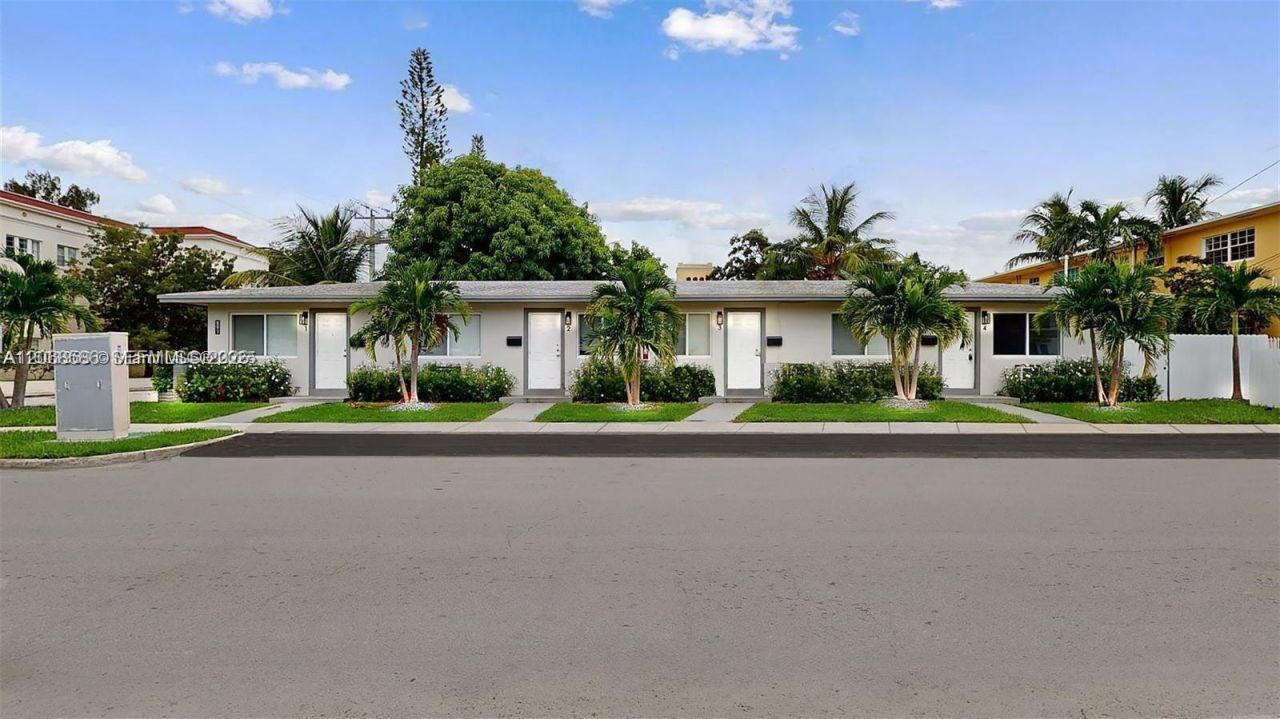 891 SW 5th St , Unit 2, Miami, FL 33130 Photo