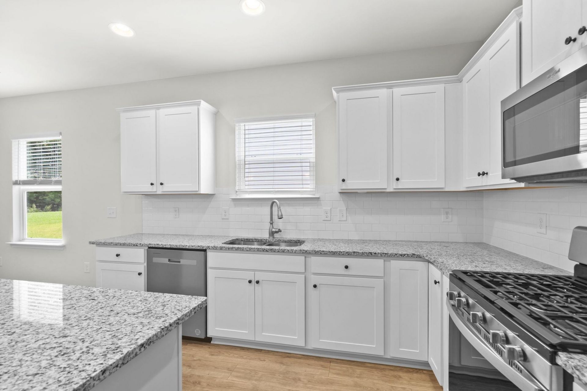 2878 Ellesmere Circle Photo 21