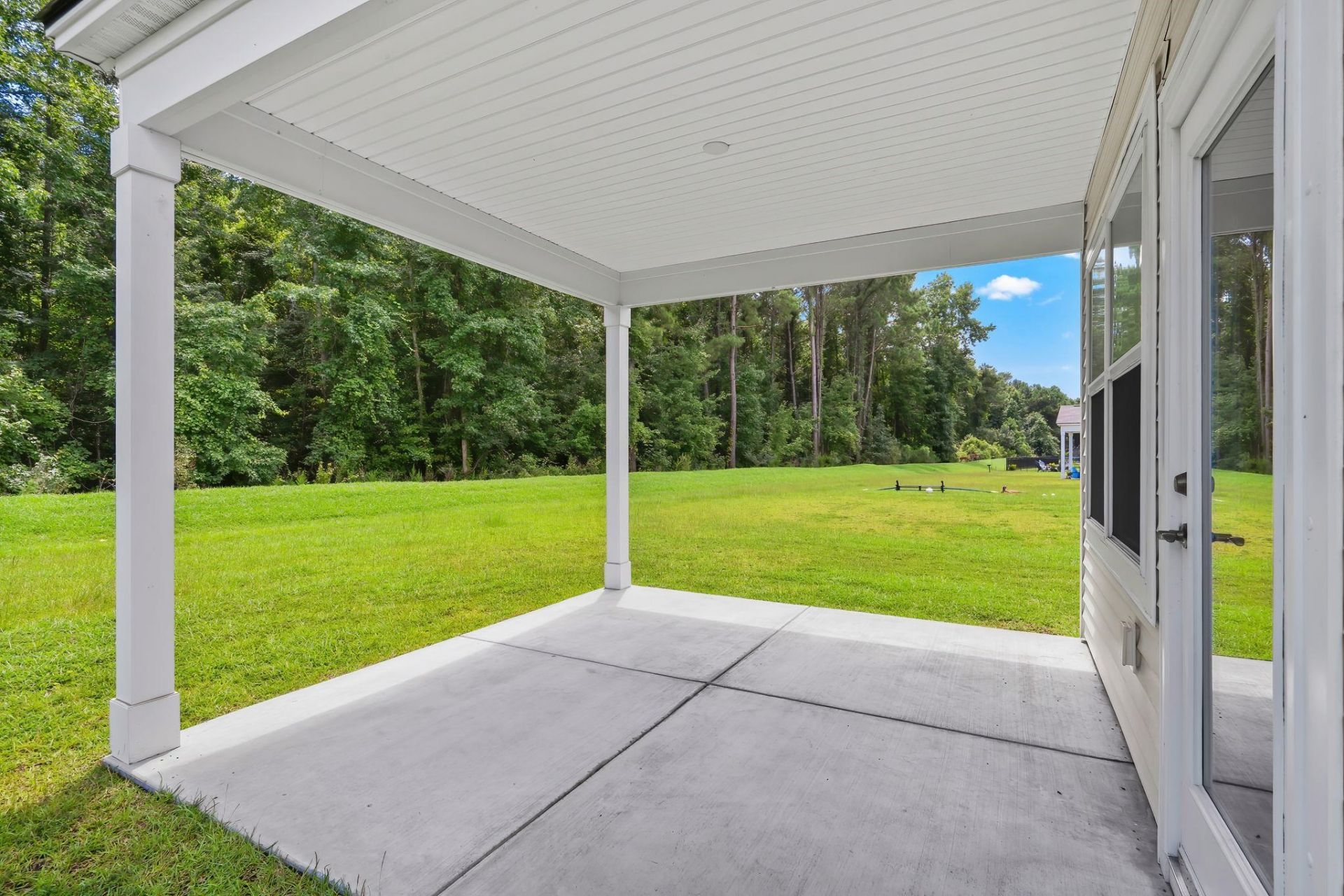 2878 Ellesmere Circle Photo 24