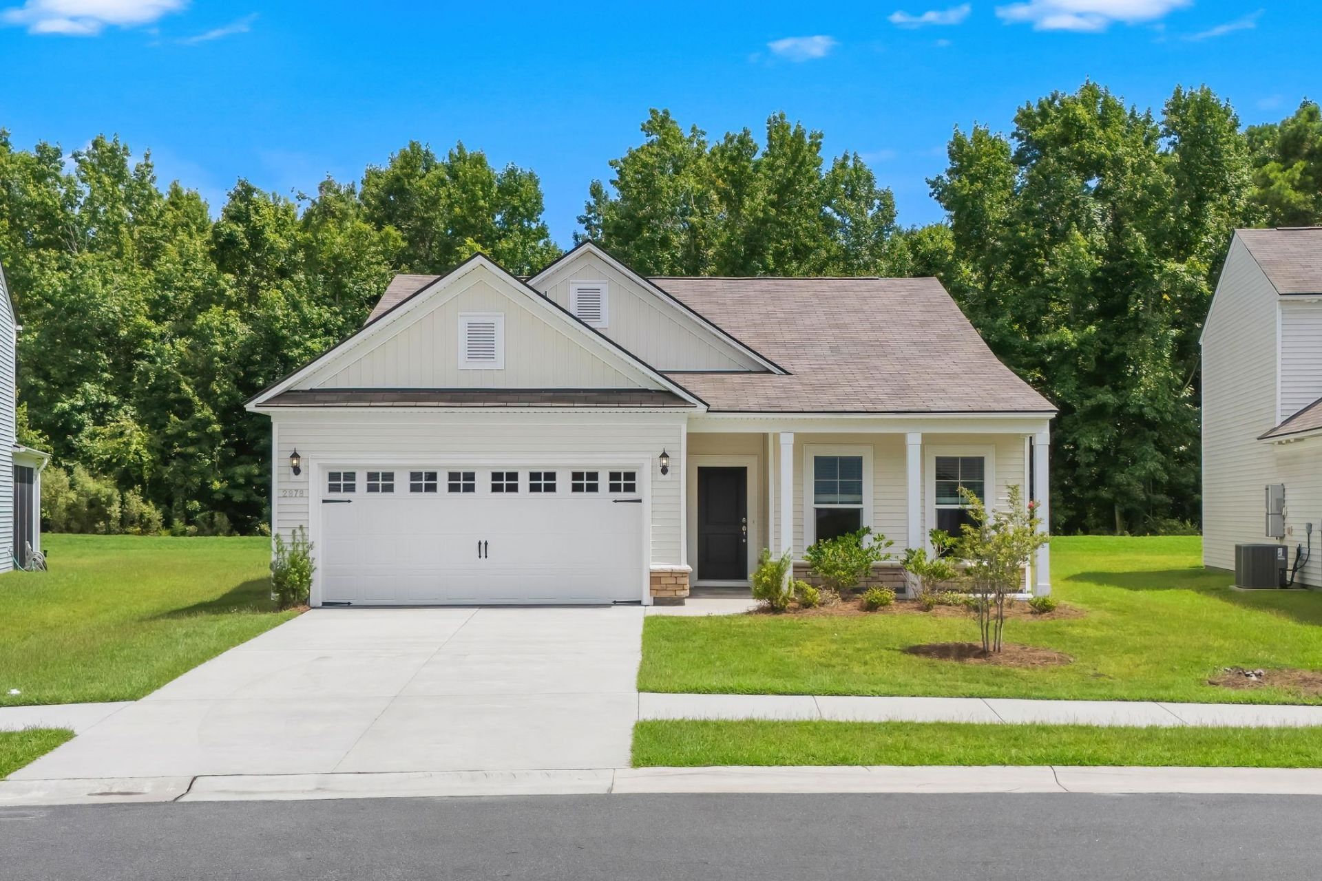 2878 Ellesmere Circle Photo 46