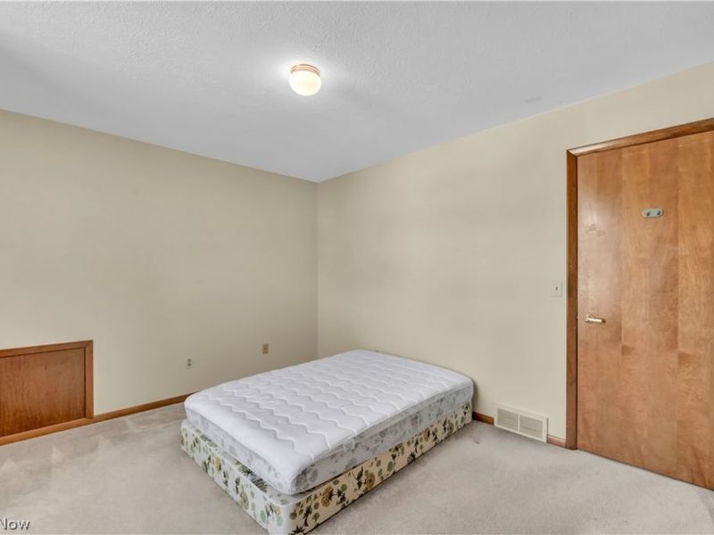7345 Hayes Boulevard, Mentor, OH 44060 Photo 24