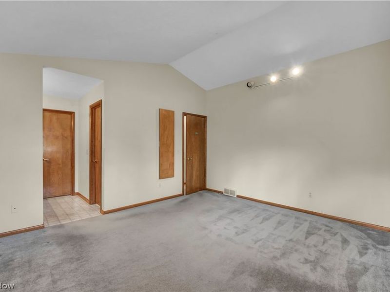 7345 Hayes Boulevard, Mentor, OH 44060 Photo 31