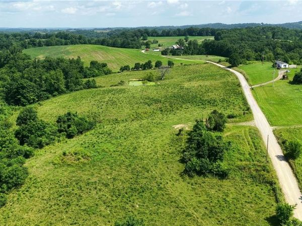 1020 Killwell Run Road , Marietta, OH 45750