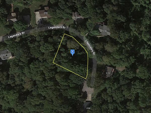 2195 Legendary Drive , Martinsville, IN 46151
