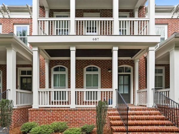 687 Brennan Drive, Decatur, GA 30033