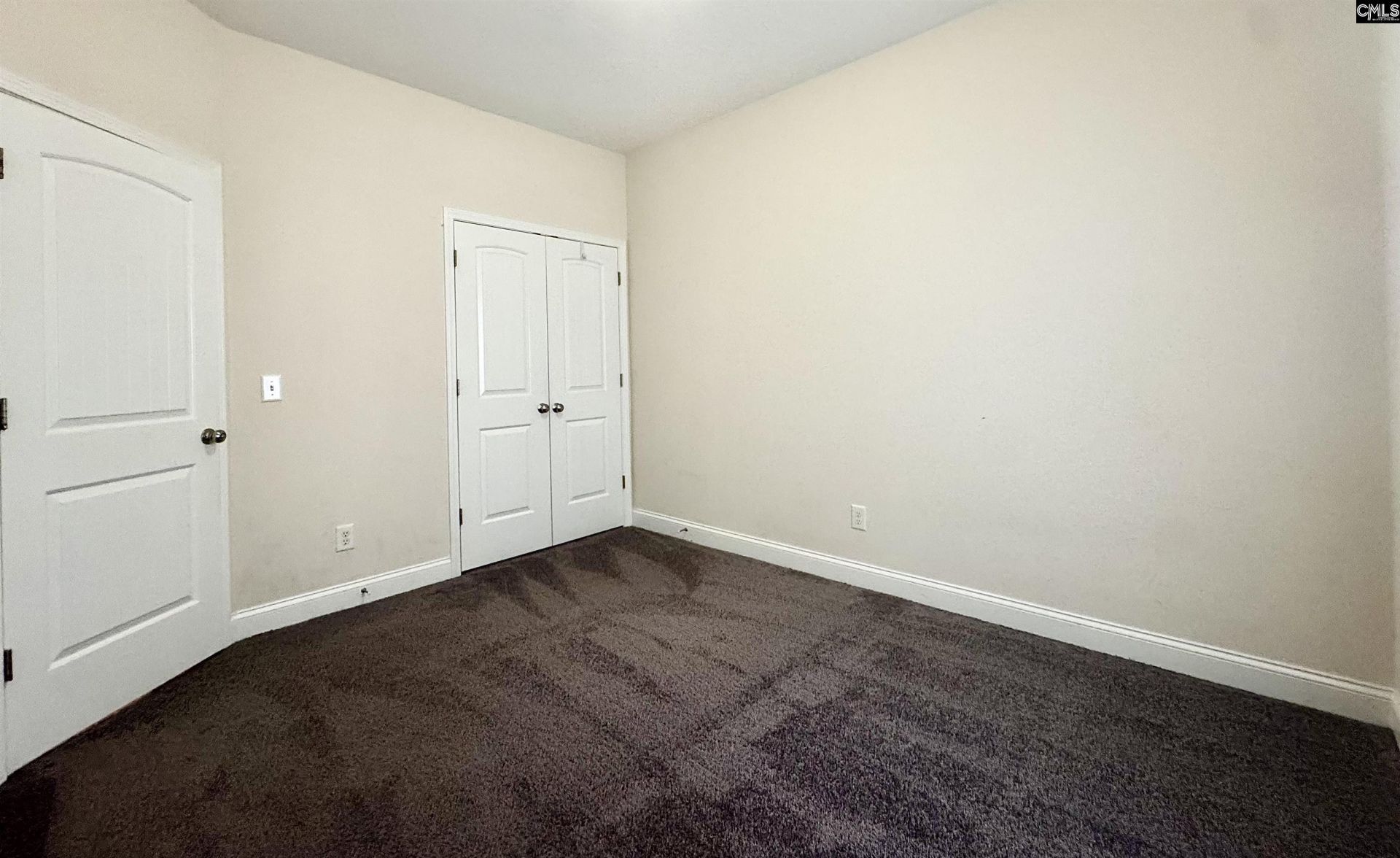 115 Silver Way Drive  Photo 12