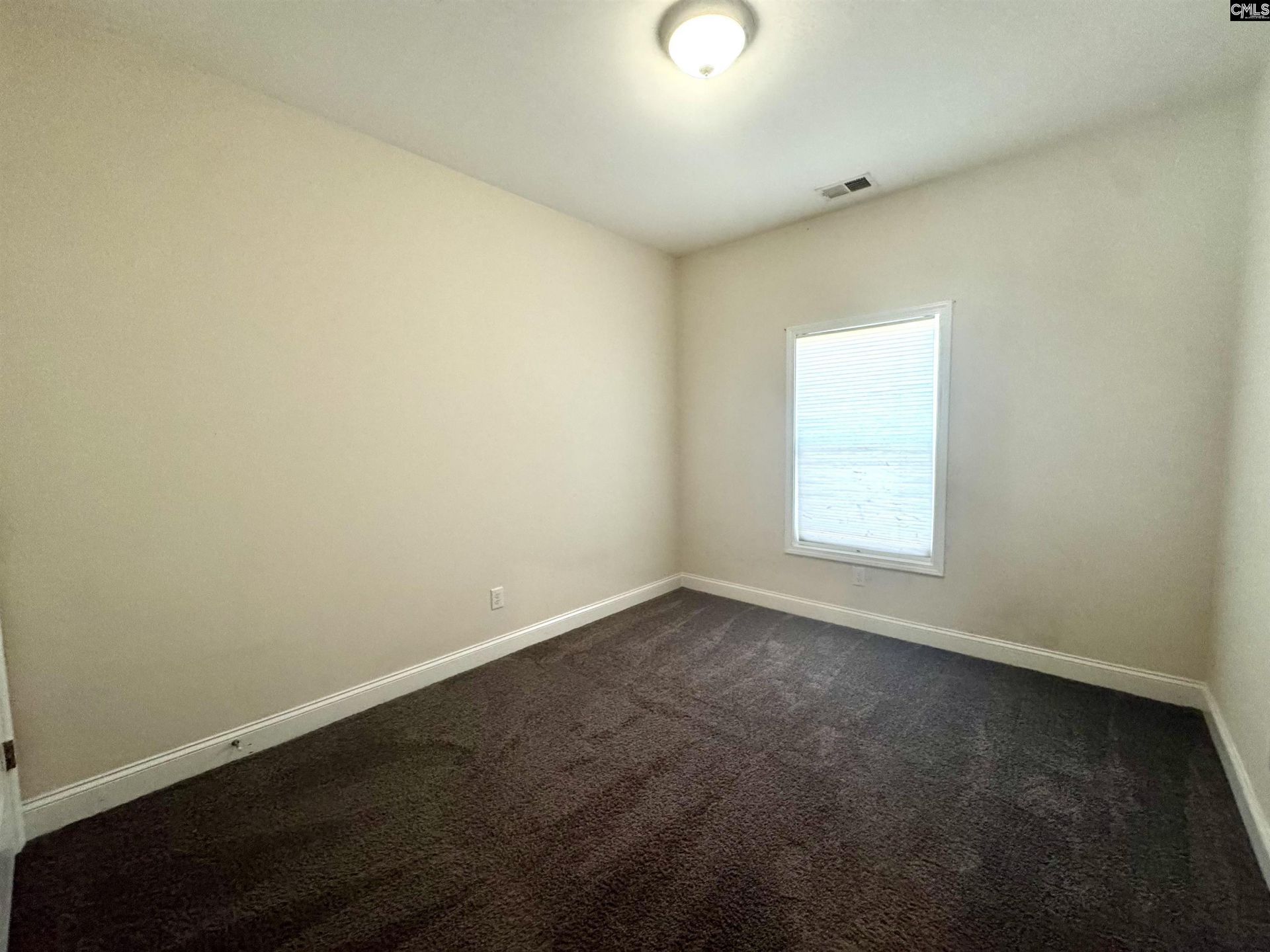 115 Silver Way Drive  Photo 15