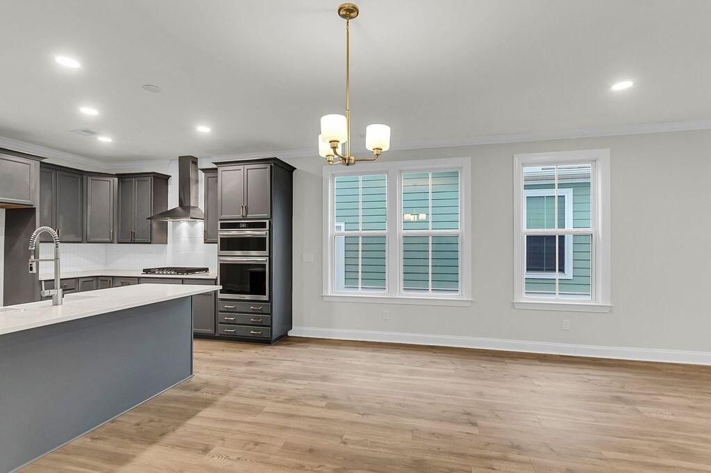1025 Tributary Boulevard Photo 13