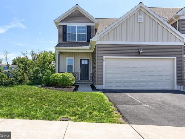 801 ANTHONY DRIVE, HARRISBURG, PA 17111