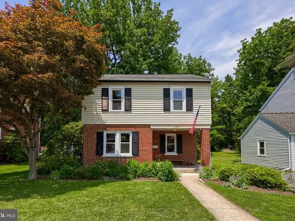1223 ELM AVENUE, LANCASTER, PA 17603