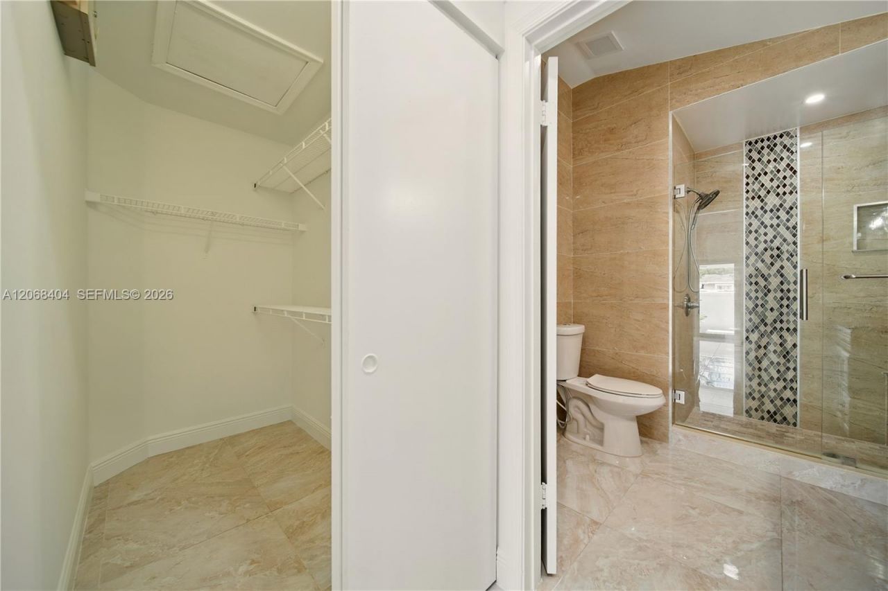 5202 NW 187th St , Miami Gardens, FL 33055 Photo