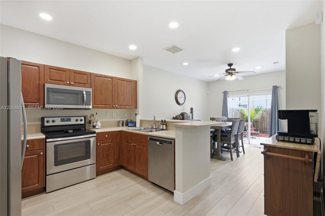 8906 SW 224th Ter , Cutler Bay, FL 33190 Photo