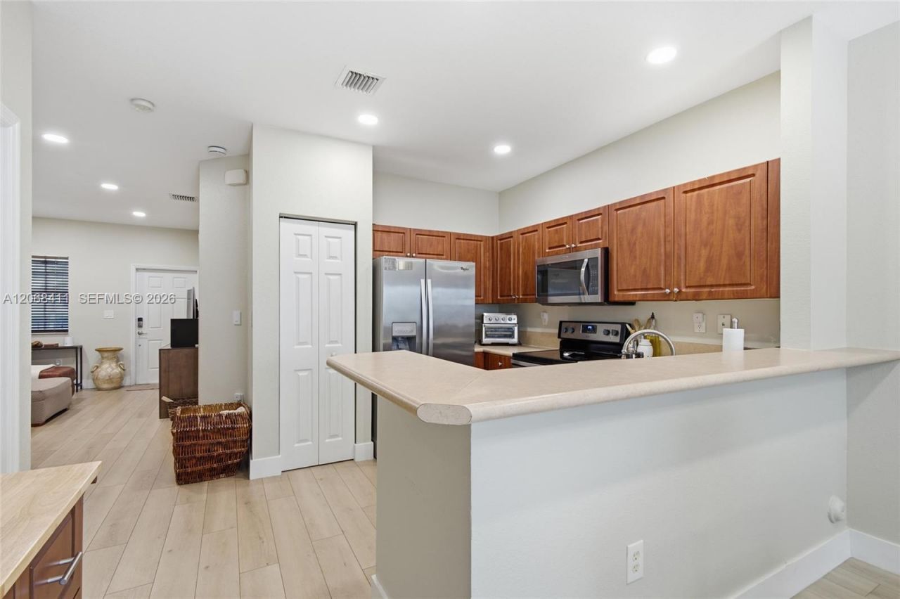 8906 SW 224th Ter , Cutler Bay, FL 33190 Photo