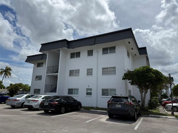 4880 NW 22nd St , Unit 307, Lauderhill, FL 33313