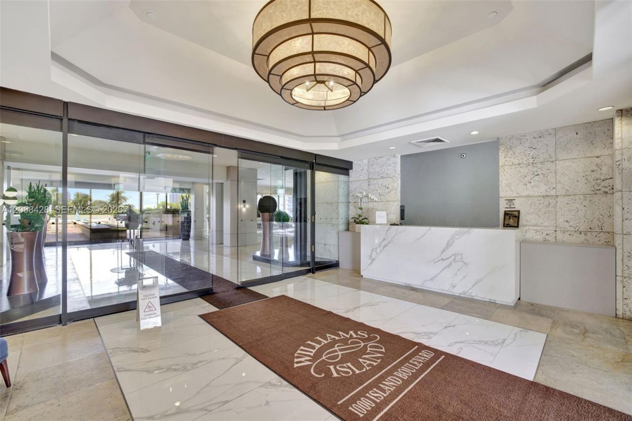 1000 Island Blvd , Unit 1204, Aventura, FL 33160 Photo