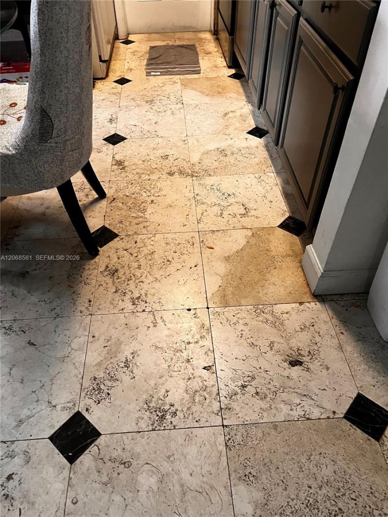 1901 N Surf Rd , Unit 20, Hollywood, FL 33019 Photo