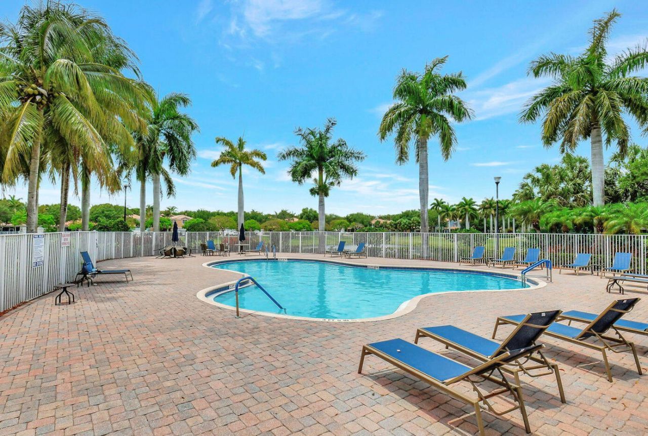 4533 Highgate Drive, Unit B, Delray Beach, FL 33445 Photo