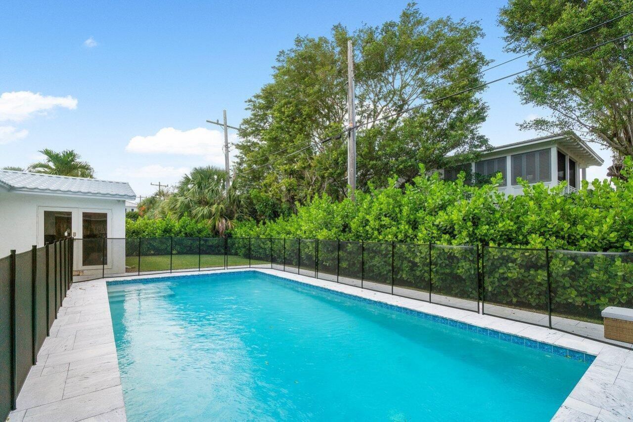125 Gregory Place, West Palm Beach, FL 33405 Photo