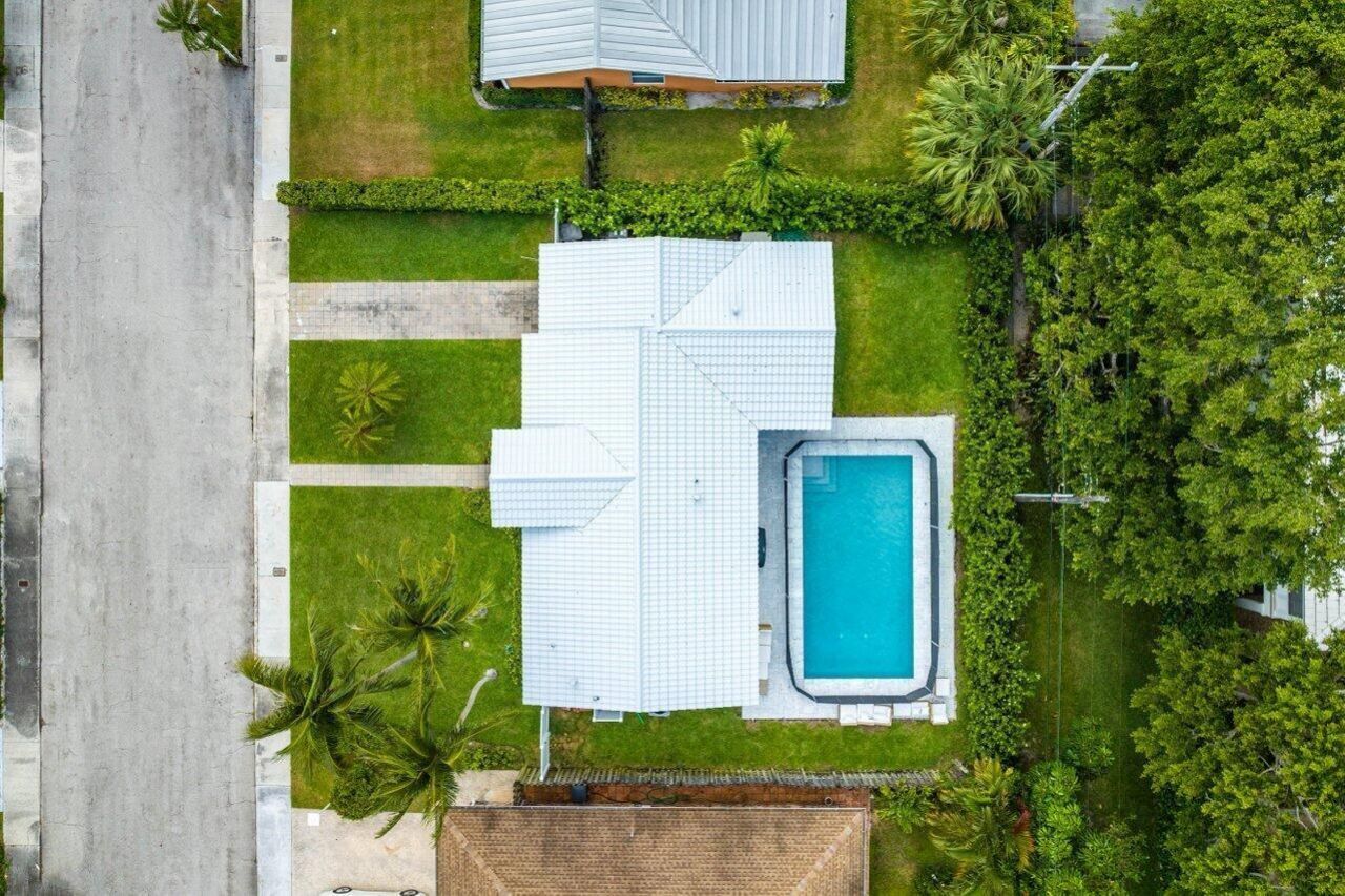 125 Gregory Place, West Palm Beach, FL 33405 Photo