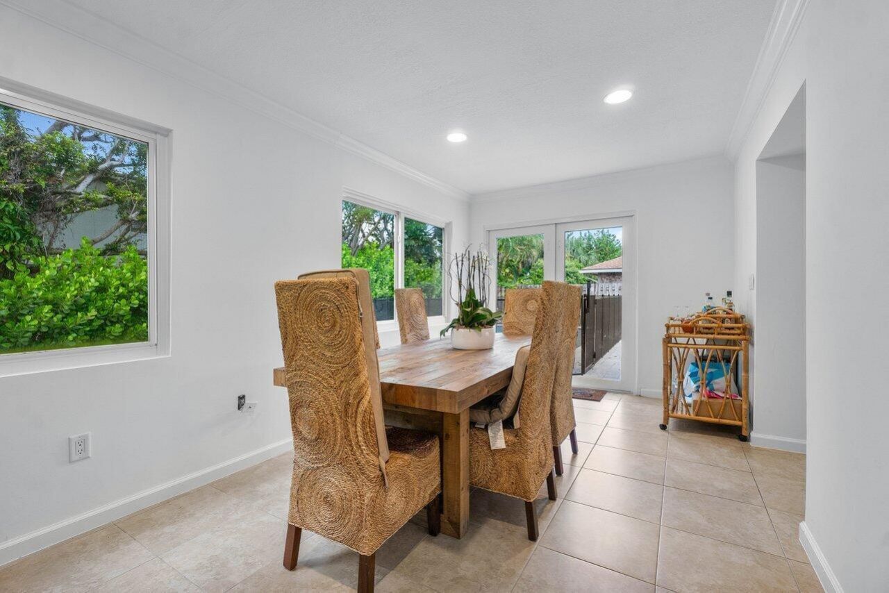 125 Gregory Place, West Palm Beach, FL 33405 Photo