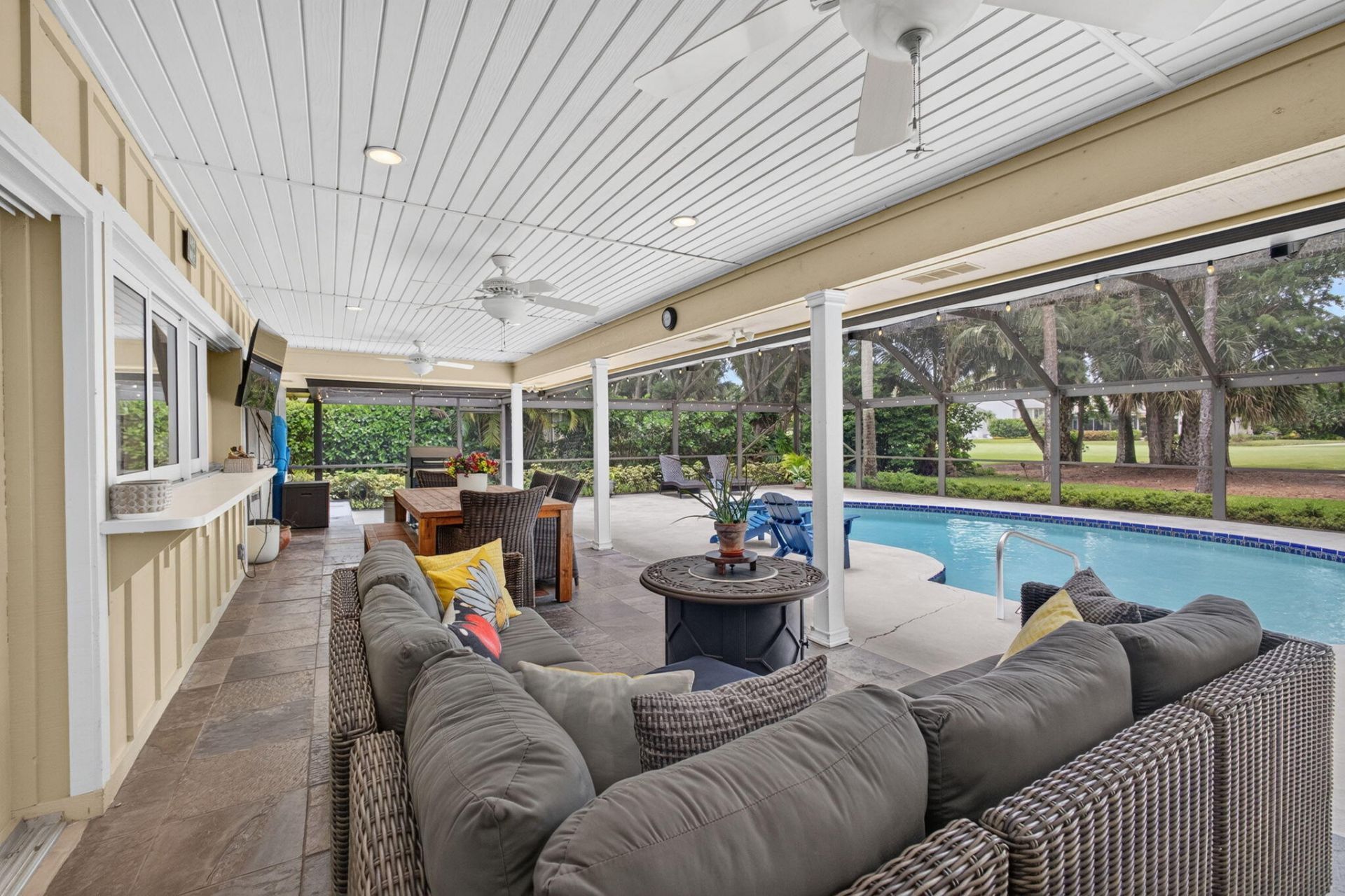 26 Cambria Road W, Palm Beach Gardens, FL 33418 Photo