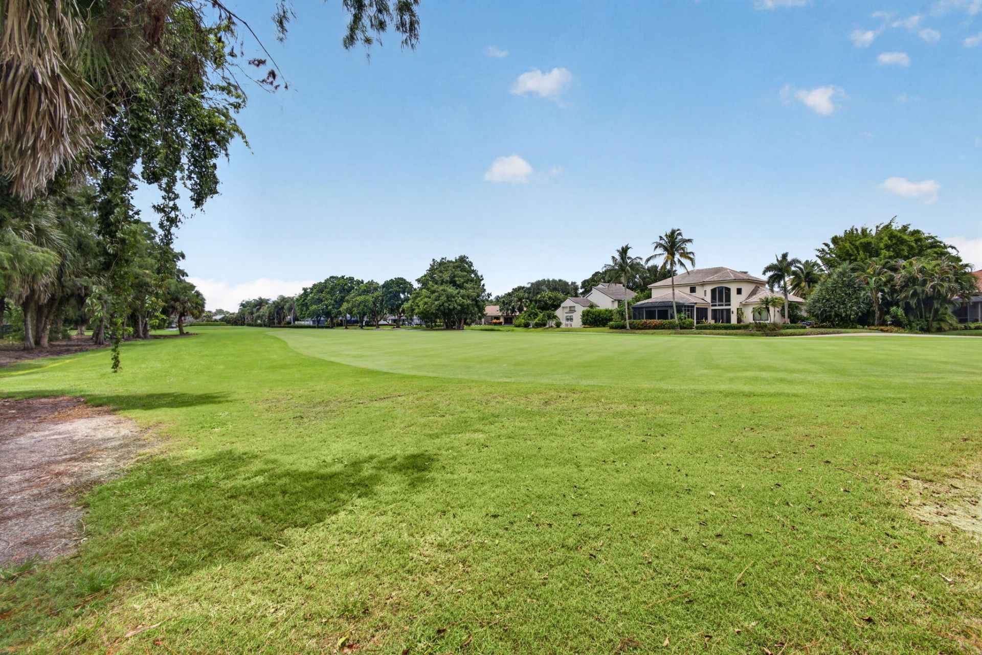 26 Cambria Road W, Palm Beach Gardens, FL 33418 Photo