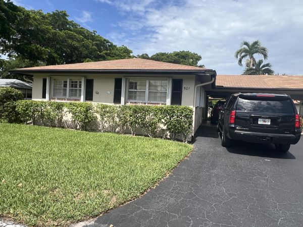 501 SANDPIPER Circle, Unit 501, Delray Beach, FL 33445