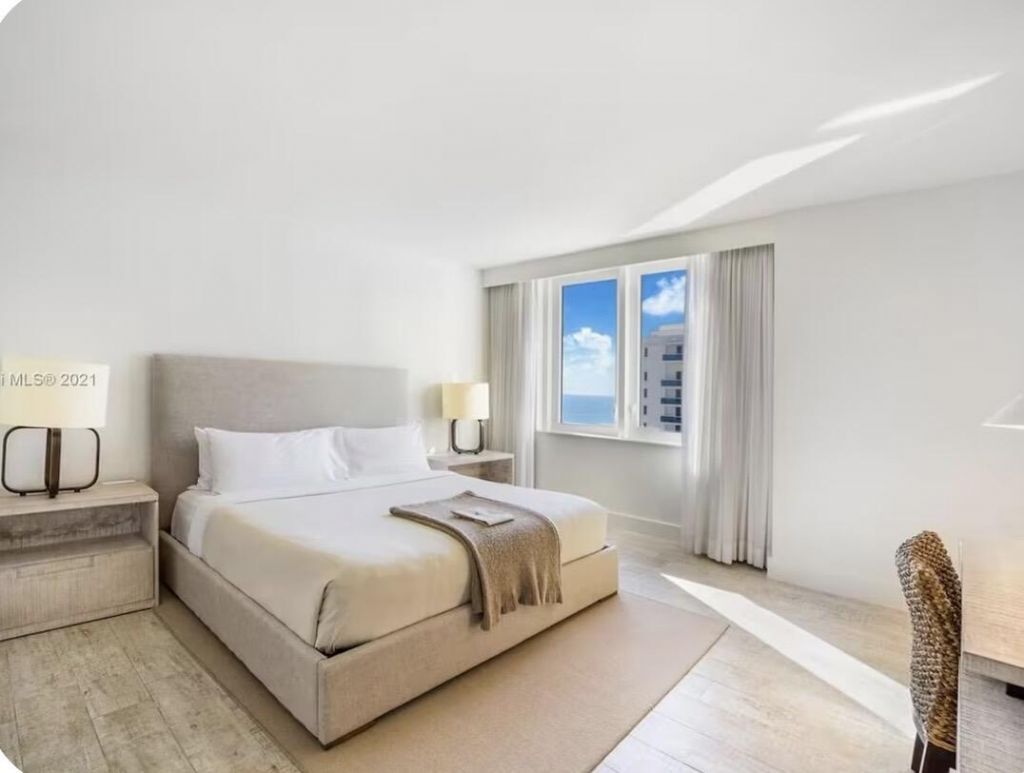 102 24th Street, Unit 1512, Miami Beach, FL 33139 Photo