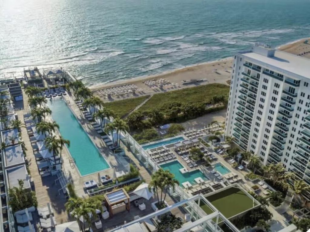 102 24th Street, Unit 1512, Miami Beach, FL 33139 Photo