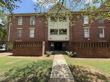 3531 Ivy Commons Drive, Unit 101, Raleigh, NC 27606