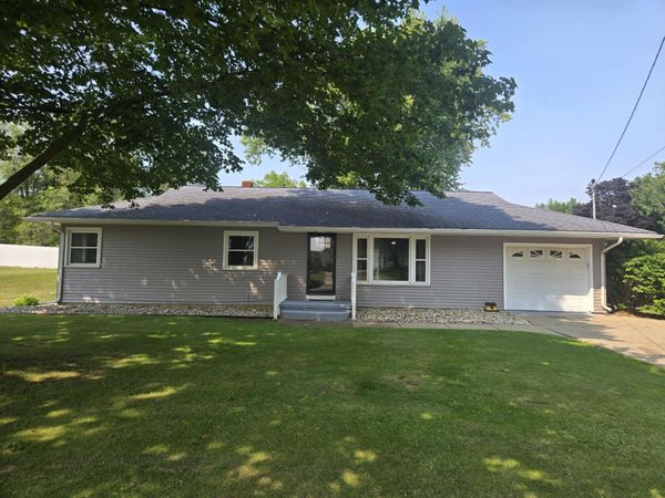 4940 Wanda Drive, Jackson, MI 49201