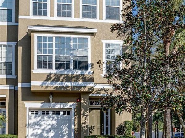 3043 POINTEVIEW DRIVE , TAMPA, FL 33611