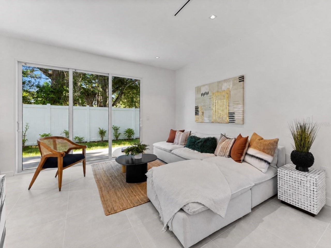 668 Newton Avenue S, Saint Petersburg, FL 33701 Photo