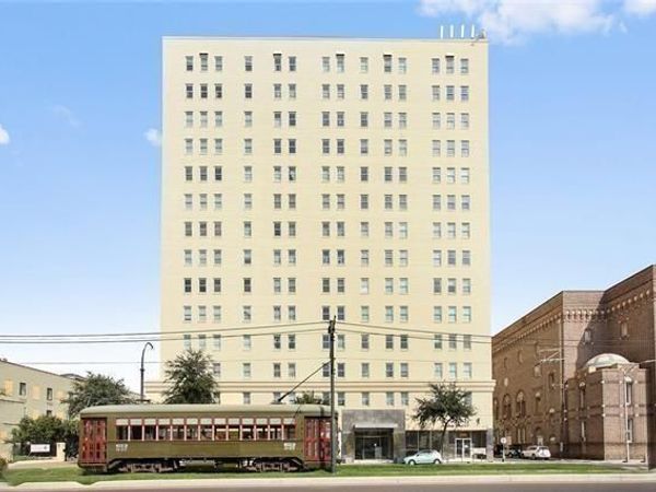1205 ST CHARLES Avenue, Unit 809, New Orleans, LA 70130