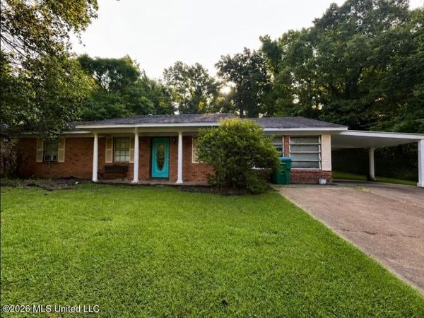 30 Ox Drive, Grenada, MS 38901