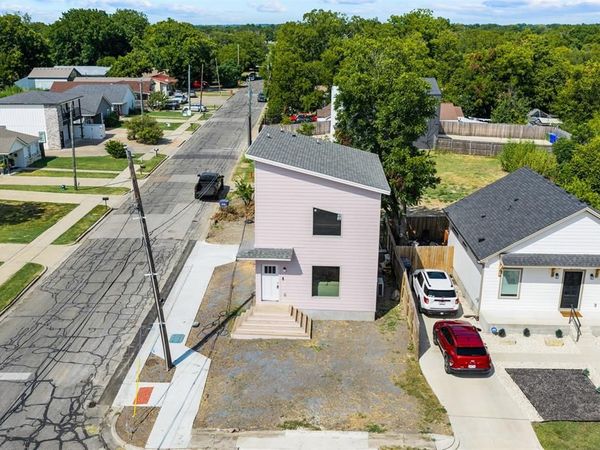 2400 S 12th Street, Waco, TX 76706