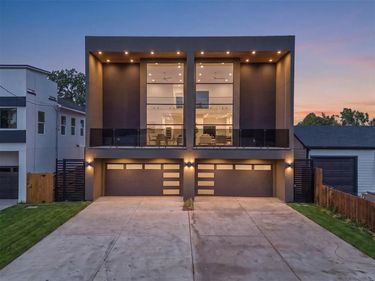 818 Lambert Street, Dallas, TX 75203