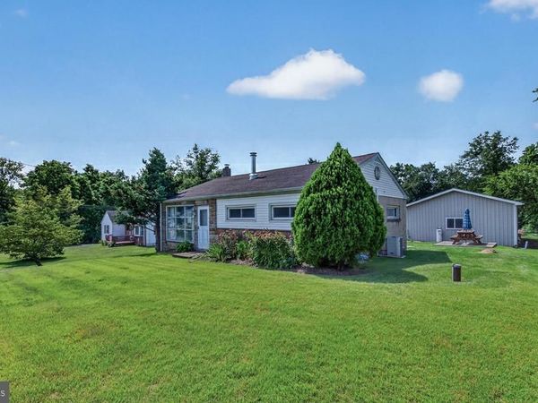 667 CONSTITUTION AVENUE, POTTSTOWN, PA 19464