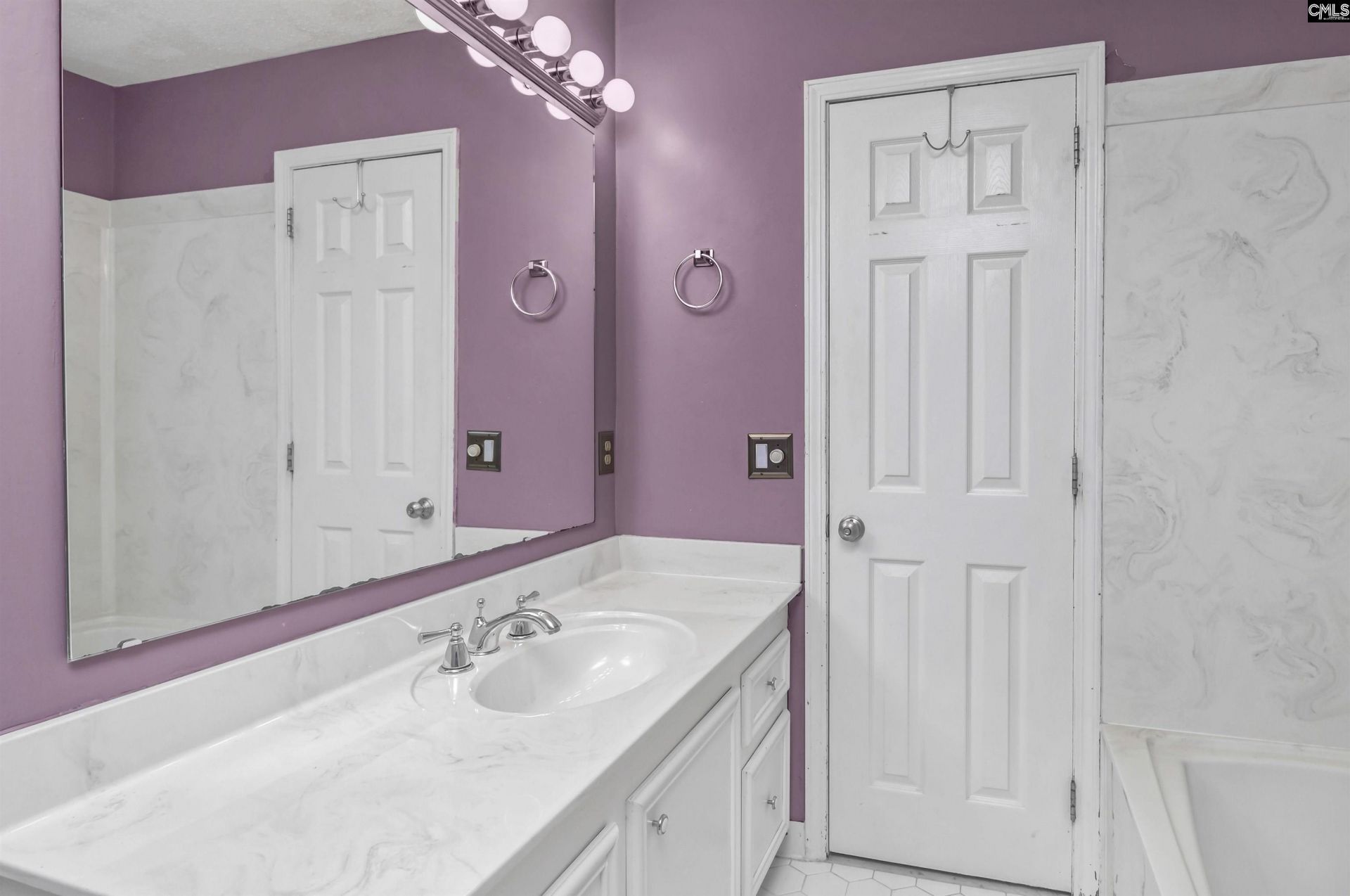 819 Kingsbridge Road Photo 33