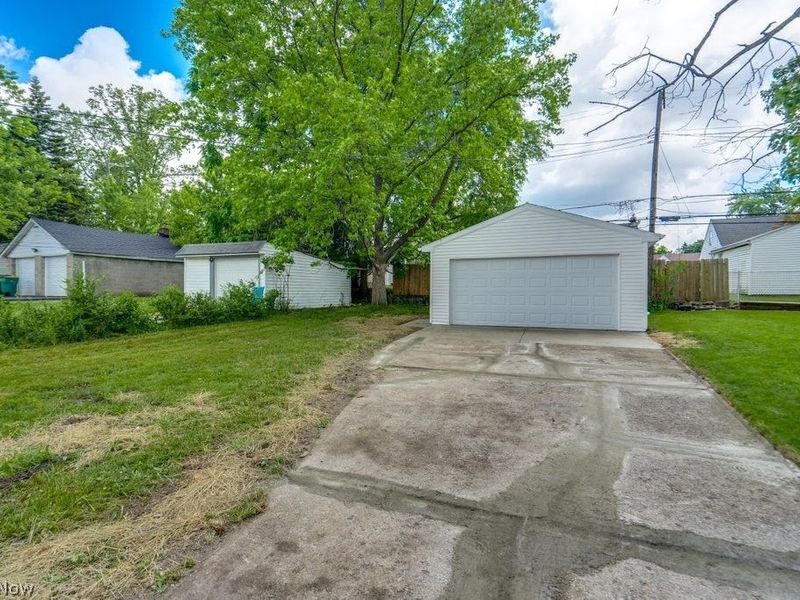 5141 Clement Avenue, Maple Heights, OH 44137 Photo 13
